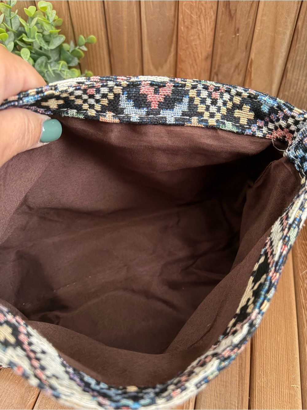 Boho Tapestry Crossbody and Convertible Shoulder Purse in Woven Geometric Print - Picture 9 of 10